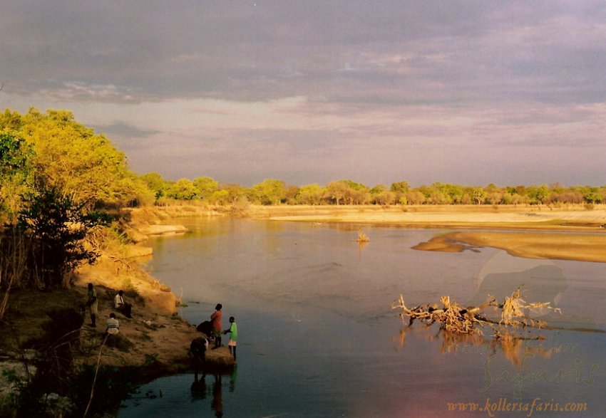 RIEKA LUANGWA